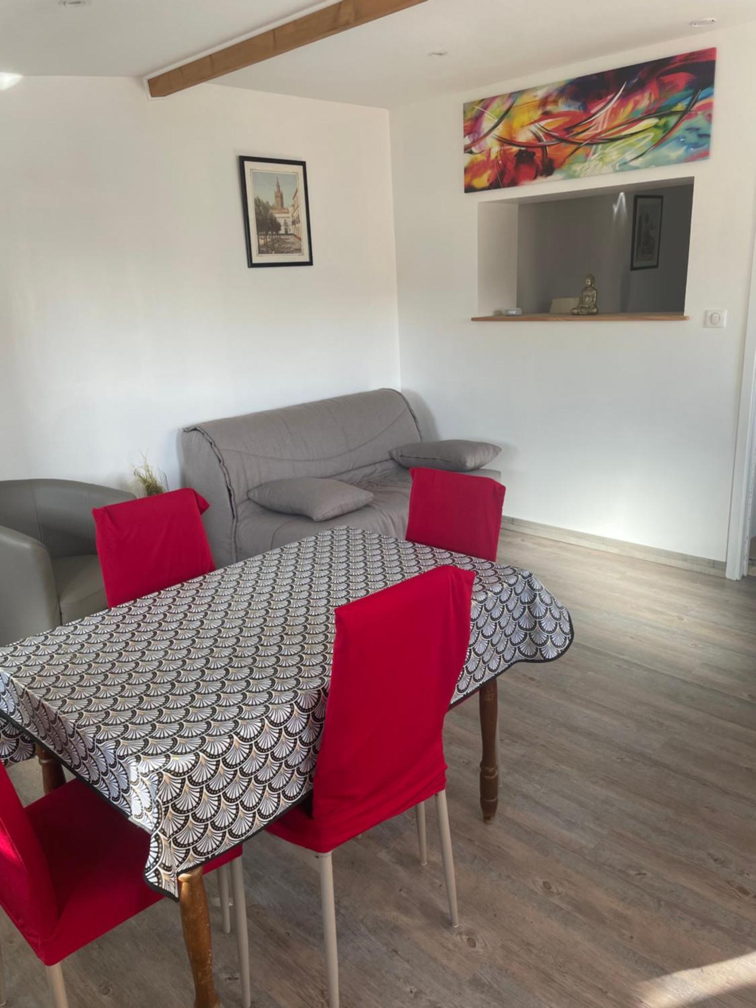 Logement Perigueux Champcevinel Εξωτερικό φωτογραφία